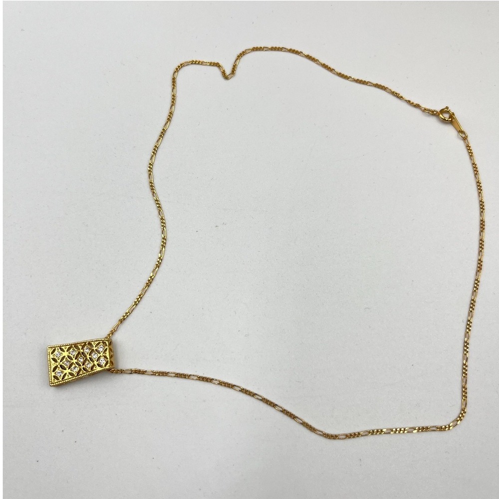 Vintage Gold‎ Tone Filigree Rectangle Pendant Necklace Crystal Accents Y2K Chic